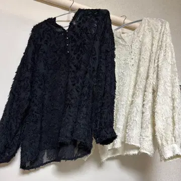 베이직 재고 블라우스 2장 세트