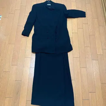 SOFFIO 블랙 스커트 수트 42