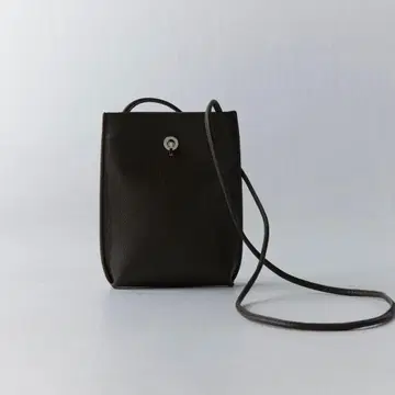 숄더백 다크 브라운 슈링크 엠보싱 가죽