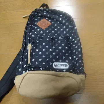 미사용 무료배송 OUTDOOR 팩맨 콜라보 바디백 게임