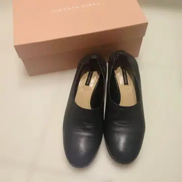 FABIO RUSCONI 네이비 가죽 펌프스 37.5 ( 24cm )