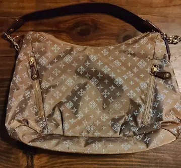 russet 베이지 나일론 숄더백