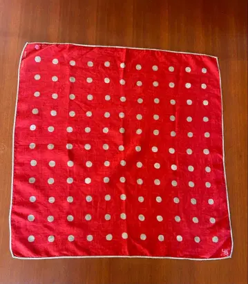 발송은 1221 이후가 됩니다. 45R 마루코 반다나 빨간색 계열