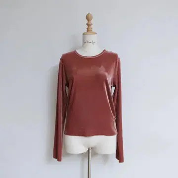 새상품 SeaRoomlynn Shine 벨로아 크루넥 상의 핑크