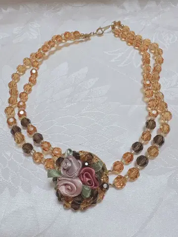 빈티지 웨딩 오렌지 계열 꽃 모티브 이중 초커