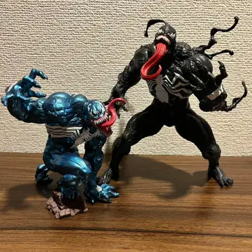 MARVEL 베놈 피규어