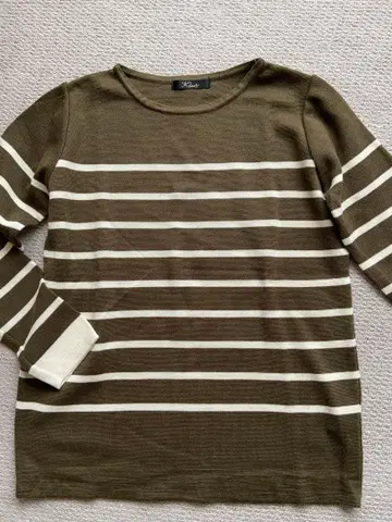 새상품급 URBAN RESEARCH ROSSO 보더 니트