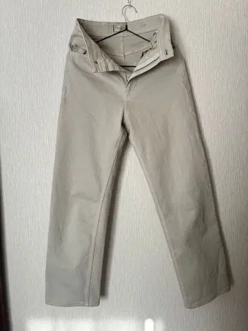 야누크 Lea 스트레이트 청바지 새상품급 데님