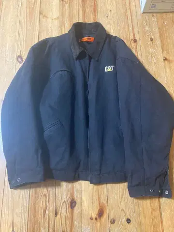 덕 자켓 짧은 기장 2XL 사이즈 워커 자켓 CAT 자수