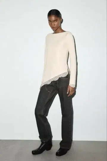 ZARA 소프트 레이스 상의 S 사이즈 화이트