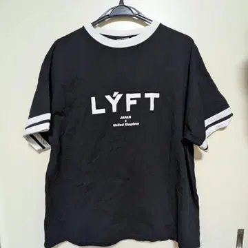 LYFT 블랙 T셔츠 S사이즈