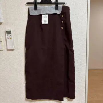 내추럴 꾸뛰르 스커트