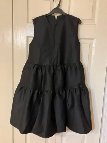 BIRTHDAYBASH 블랙 티어드 튜닉