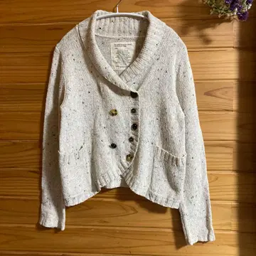 아이보리 숄카라 가디건