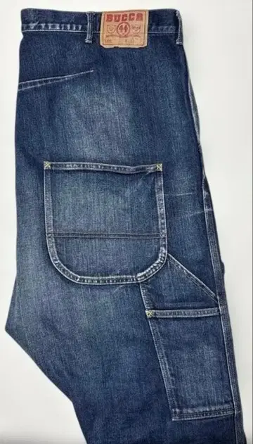 BUCCA 44 와 Denlme 의 콜라보레이션 페인터 데님 팬츠