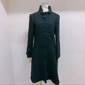 호코모모라 울 코트 블랙 모티브 편직 시빌라