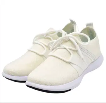 [택 포함 새상품] EMO Australia 울 스니커즈 8M 화이트