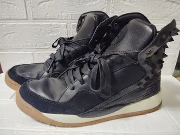 Reebok 25.5cm 스니커즈