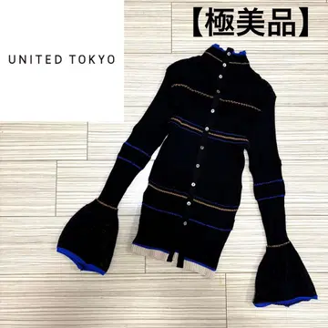 [ 컨디션 최상 ] UNITED TOKYO 멀티 컬러 셔링 니트 가디건