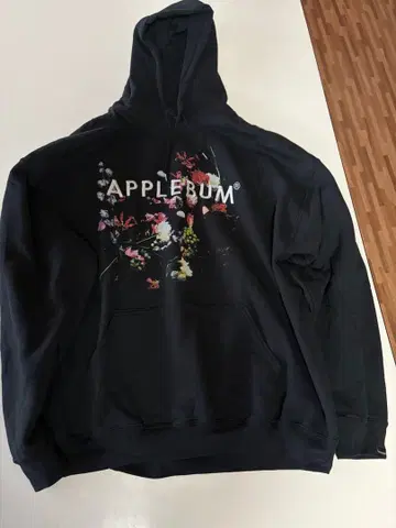 APPLEBUM 꽃무늬 프린트 블랙 후드티