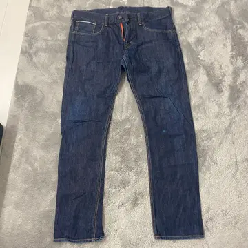 EDWIN 다크 블루 스트레이트 청바지
