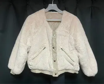 리버서블 자켓 크림색