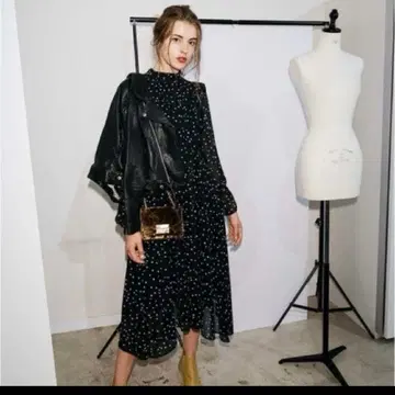 POWERSHOULDERFRILLDRESS amerivintage