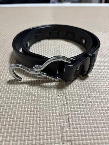 TORY LEATHER Nickel Hoof Pick 벨트 30 사이즈