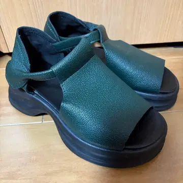 가죽 통굽 샌들 외반모지 그린 오픈토 샌들