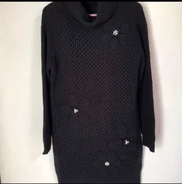 비스콘티 니트 스웨터