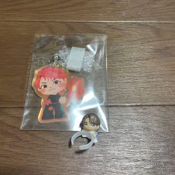 미세스 그린애플 팝업 가챠 와카이 히로토 키링 세트