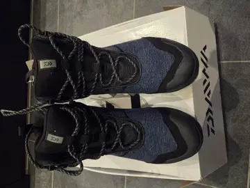 다이와 펠트 스파이크