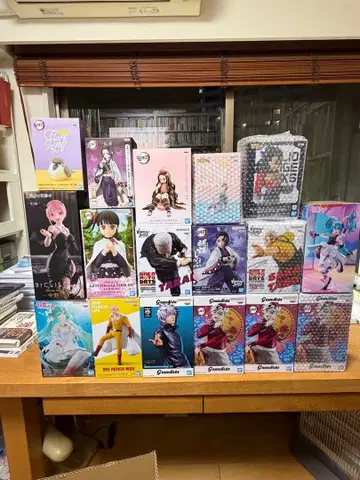 애니메이션 피규어 컬렉션 묶음 판매 17개