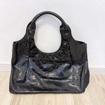 악어 엠보싱 핸드백 럭셔리 블랙 광택감 빈티지