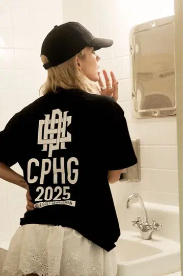 NO PAR 하프 모크넥 T셔츠 블랙