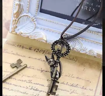 [완판템] 마녀 배달부 키키 지지 앤티크 키 목걸이