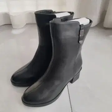 블랙 가죽 사이드 고어 부츠