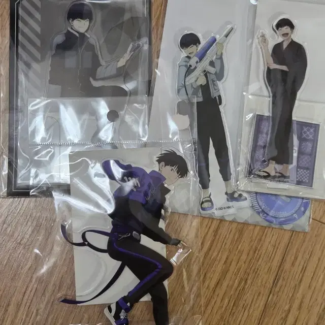 괴수 8호 호시나 소우시로 아크릴 스탠드 일괄