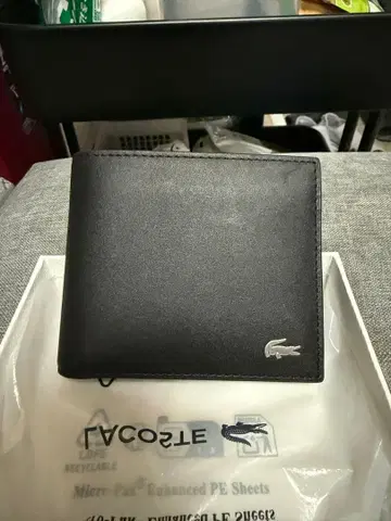 라코스테 접이식 지갑 블랙 NH1112FG