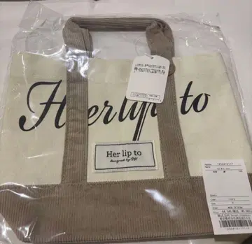 미사용 새상품 herlipto mini tote 루미네 토트백 아이보리