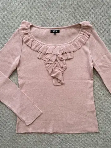 새상품급 INDIVI 인디비 프릴 니트