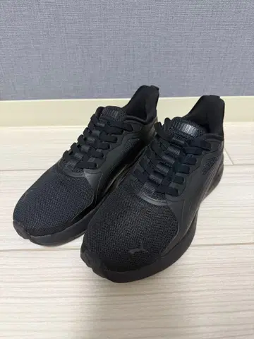 PUMA SLIPTECH 블랙 스니커즈 거의 새상품