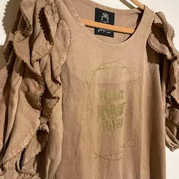 미사용 verybrain 프릴 티셔츠