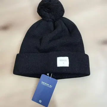 새상품 DENIM BY 블랙 니트 모자 F 사이즈