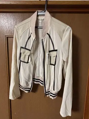 메쉬 봄버 자켓