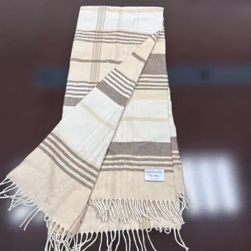 23구 캐시미어 체크 무늬 스톨