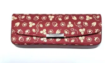 B F 할인 적용 완료 인덴야 안경 하드 케이스 딸기 일의