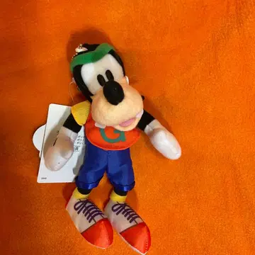 [택 포함] 구피 인형 배지 투온타운 34주년 디즈니