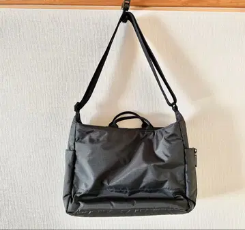 맨해튼패시지 숄더백 2506