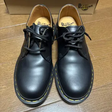 닥터마틴 3홀 1461 UK7